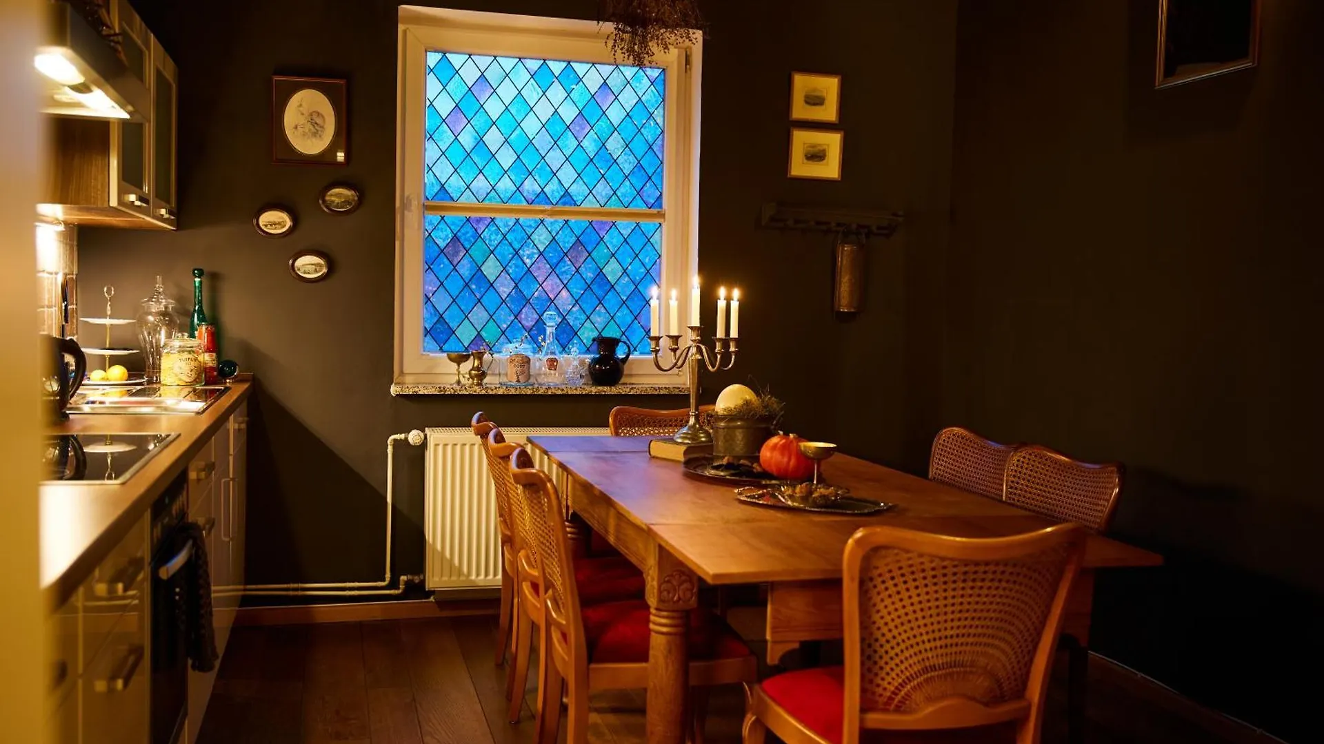 Wizard Apartment Hamburg - 3 Schlafzimmer - 156 Qm Mit Dachterrasse - Bis 10 Personen - Dusche & Badewanne - Kostenloser Parkplatz